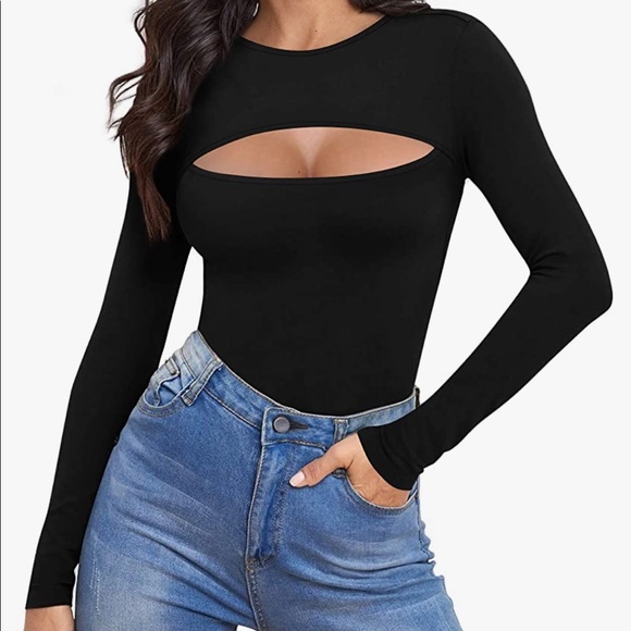 Tops - Cutout Long Sleeve Long Sleeve Top -Sexy and Soft MEDIUM- **FINAL PRICE *